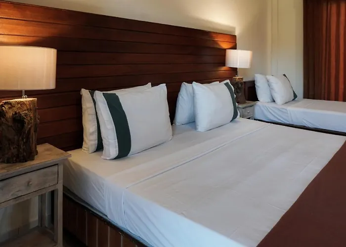 Ina Quarto em Acomodações Particulares